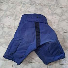 Foto inzerátu Brankářská seniorská hokejová výstroj nekompletní