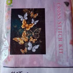 Fotka k inzerátu Vyšívání - sady-  různé druhy  / 19196732