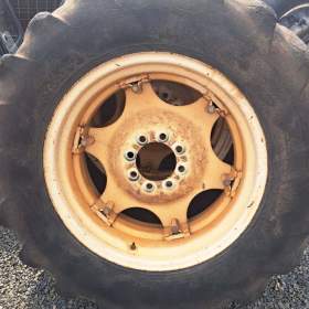 Foto inzerátu Kola zetor uřI 16,9-30