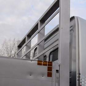 Foto inzerátu MERCEDES AXOR 1829 VALNÍK + HYDRAULICKÁ RUKA EURO5