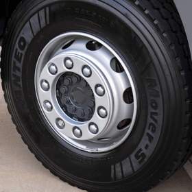 Foto inzerátu MERCEDES AXOR 1829 VALNÍK + HYDRAULICKÁ RUKA EURO5