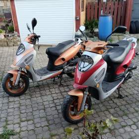 Foto inzerátu Dva skútry Yuki rallye moto zeta