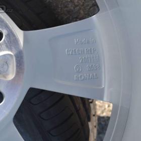 Foto inzerátu Š.Superb III, VW Passat B8- NOVÝ letní Alu komplet 215/55R17 Pirelli.