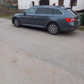 Foto inzerátu Š.Superb III, VW Passat B8- NOVÝ letní Alu komplet 215/55R17 Pirelli