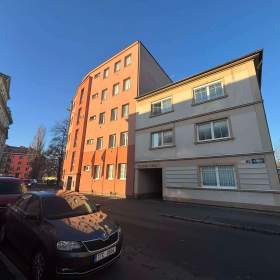 1+1 45m2 nájem 5.500,-  ul. Na Spojce -  možno i pro klienty s exekucí / 19410433