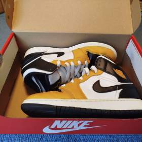 Nike Air Jordan 1 Mid vel. 40 / 19410445