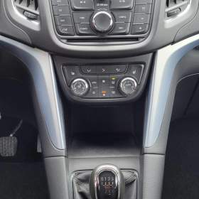 Foto inzerátu Opel Zafira 1,4i 103kW benzín