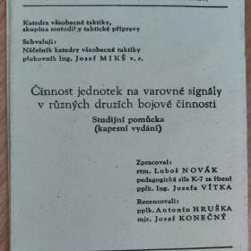 Fotka k inzerátu Vojenská studijní brožura / 18634506