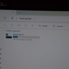 Foto inzerátu Fujitsu Lifebook E548 i5/16GB/SSD 256GB/záruka