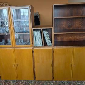 Foto inzerátu Dřevěná obývací stěna / sestava (Dřevotvar)