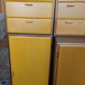 Foto inzerátu Dřevěná obývací stěna / sestava (Dřevotvar)