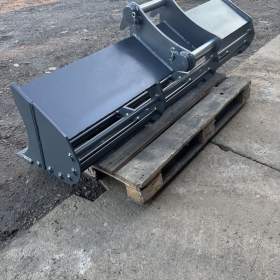 Foto inzerátu Prolamovaná příkopová lžíce 170cm 6-9t