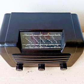 Foto inzerátu Starožitné rádio Tesla Talisman 305U, top stav, plně funkční po celkové renovaci