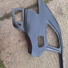suprb 3 kombi NOVÝ pravý zadní blatník / 19421644