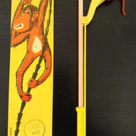 Fotka k inzerátu Stará rumunská hračka -  opice / 18378214