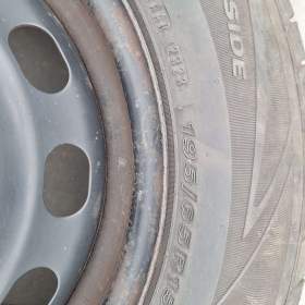 Foto inzerátu Letní pneumatiky 195/65 R15 na discích Ford Focus