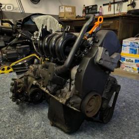 VW 1.4 16V AUA  / 19429320