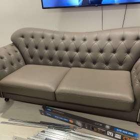 Chesterfield  / 19431151