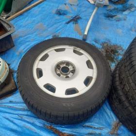 Foto inzerátu ALU KOLA 16 audi A8, A6, A4, 4D0601025P+ zimní pneu