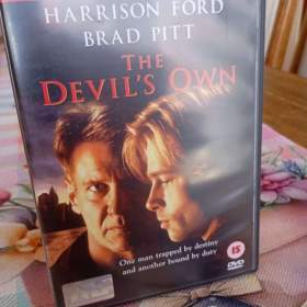 Tichý nepřítel (The Devils Own, 1997) / 19431497