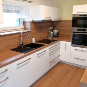 Pronájem RD 2+kk, komplet zařízený, zahrada cca 300m2, vlastní sauna...  / 19434222