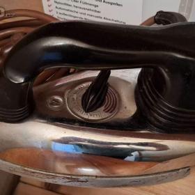 Fotka k inzerátu Žehlička ELEKTRO PRAGA Typ 203 / 19098552