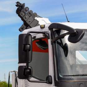 Foto inzerátu MERCEDES ATEGO 1224 HÁKOVÝ NOSIČ KONTEJNERŮ HYDRAULICKÁ RUKA