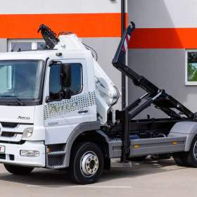 Foto inzerátu MERCEDES ATEGO 1224 HÁKOVÝ NOSIČ KONTEJNERŮ HYDRAULICKÁ RUKA