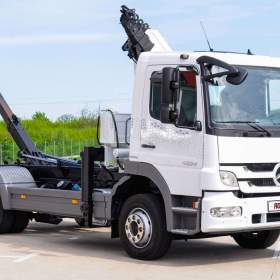Foto inzerátu MERCEDES ATEGO 1224 HÁKOVÝ NOSIČ KONTEJNERŮ HYDRAULICKÁ RUKA