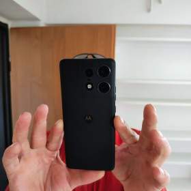 Motorola edge 50 pro  / 19436497
