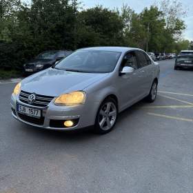 Volkswagen JETTA / 19437240