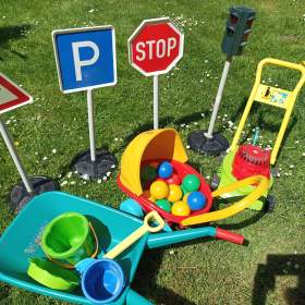 Fotka k inzerátu Prodám dětské hračky  / 16225551