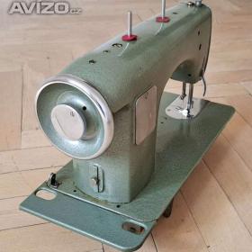 Foto inzerátu Retro šicí stroj Minerva 126-1