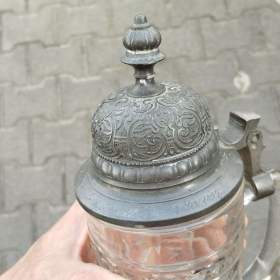 Foto inzerátu Starý sklěněný korbel krygl do vaší sbírky.