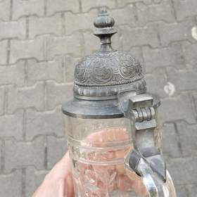 Foto inzerátu Starý sklěněný korbel krygl do vaší sbírky.