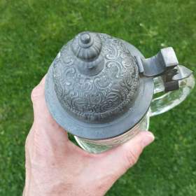 Foto inzerátu Starý sklěněný korbel krygl do vaší sbírky.