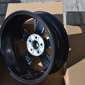 Foto inzerátu Škoda Kamiq/Scala, S.Arona– NOVÉ 16 originál Alu disky 6x16, ET35