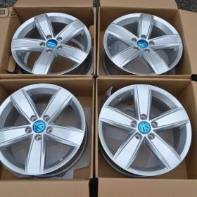 Fotka k inzerátu VW Passat B8,Škoda Superb III - NOVÉ orig. Alu 17 -  6,5x17 ET41 / 19676192