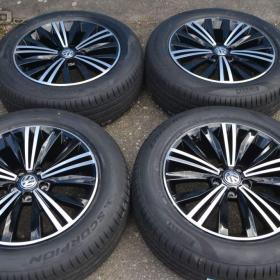 Foto inzerátu VW Tiguan/Š.Kodiaq -NOVÁ orig.ALU sada -235/55R18 -2024 DOT!