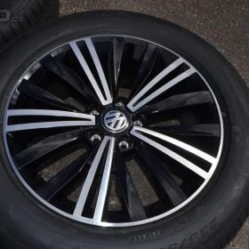 Foto inzerátu VW Tiguan/Š.Kodiaq -NOVÁ orig.ALU sada -235/55R18 -2024 DOT!