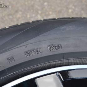 Foto inzerátu VW Tiguan/Š.Kodiaq -NOVÁ orig.ALU sada -235/55R18 -2024 DOT!