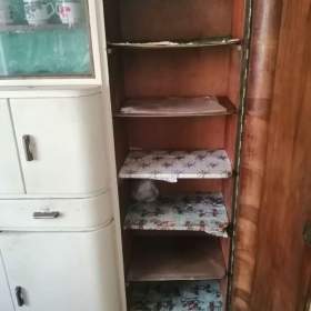 Foto inzerátu  Retro kredenc