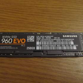 Prodám disk Samsung 960 EVO NVMe M.2 250 GB -  použitý / 19446824