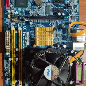 Deska Gigabyte GA 8I945 PLGE- RH+chladič+síťovou kartu+ procesor / 19452985