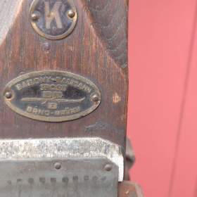 Foto inzerátu starožitné lyže