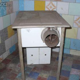 Foto inzerátu Raritní mini sporák