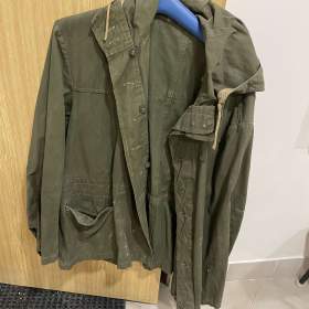 Foto inzerátu Prodám starší bundy a kabát