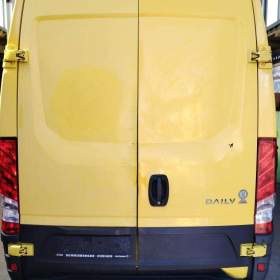 Iveco Daily, zadní dveře a panty / 19457182