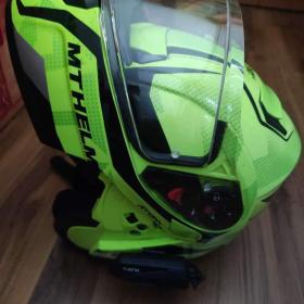 Prodám 2helmy MT helmets  / 19457611