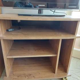 TV stolek ořech / 19457670